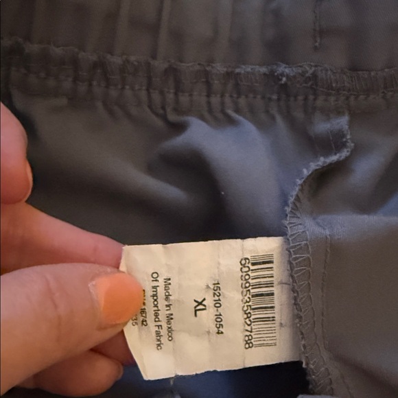 Gray Scrub Set - Picture 5 of 9